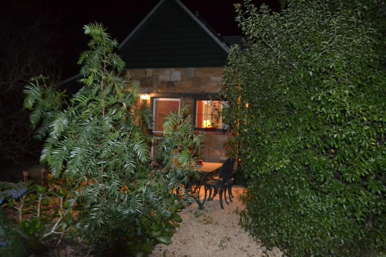 Mulberry Cottage Unique B&B Accommodation Richmond Esterno foto