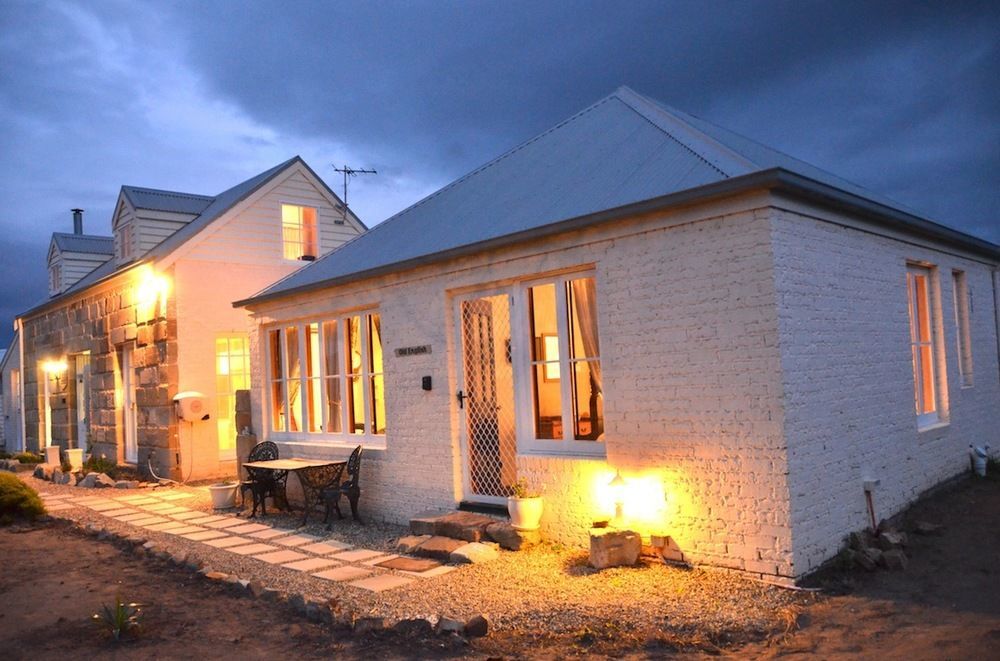 Mulberry Cottage Unique B&B Accommodation Richmond Esterno foto